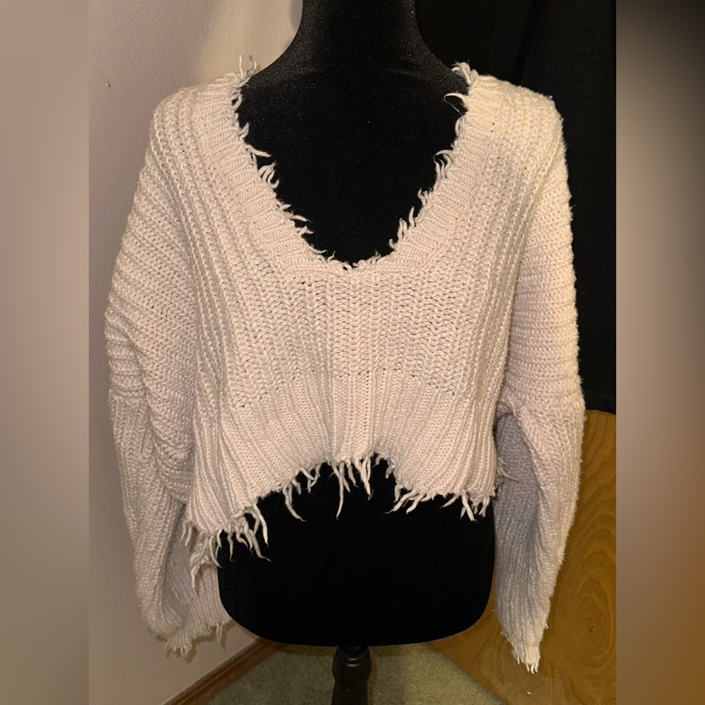 Wildfox distressed sweater NWOT